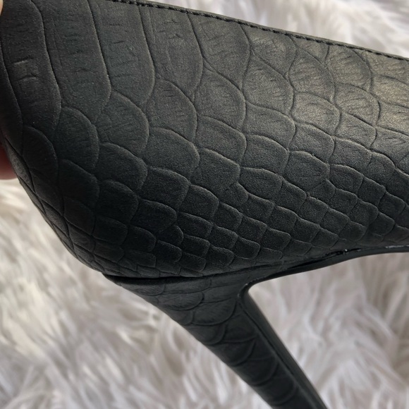 Bar III Joella 2 Women Pointed Toe  Black - Picture 7 of 8